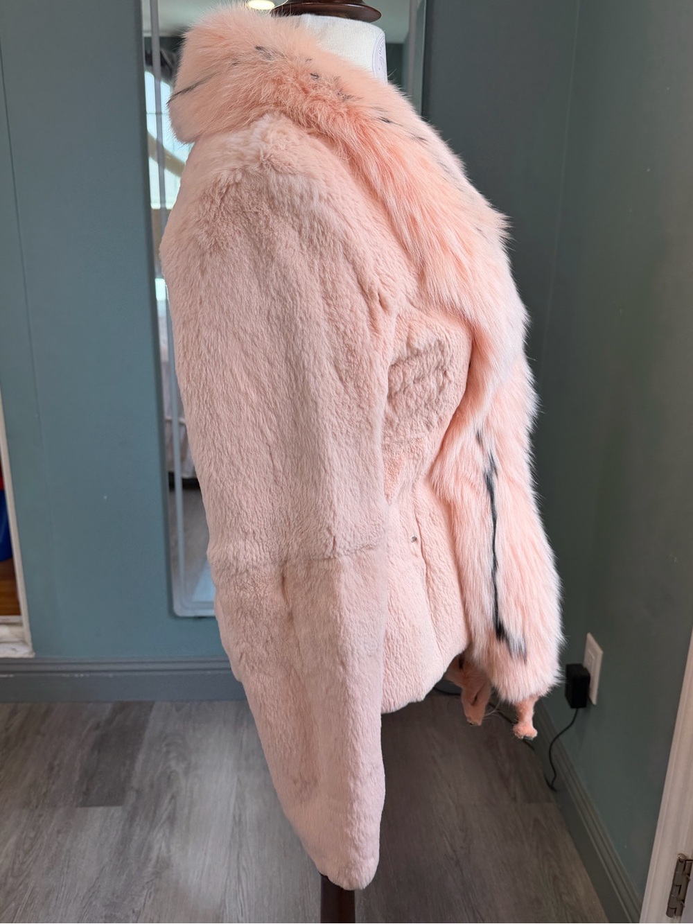 Vintage Pink Rabbit Fur Jacket Extra Long Fox Fur Collar Y2K XS/S - Picture 4 of 8